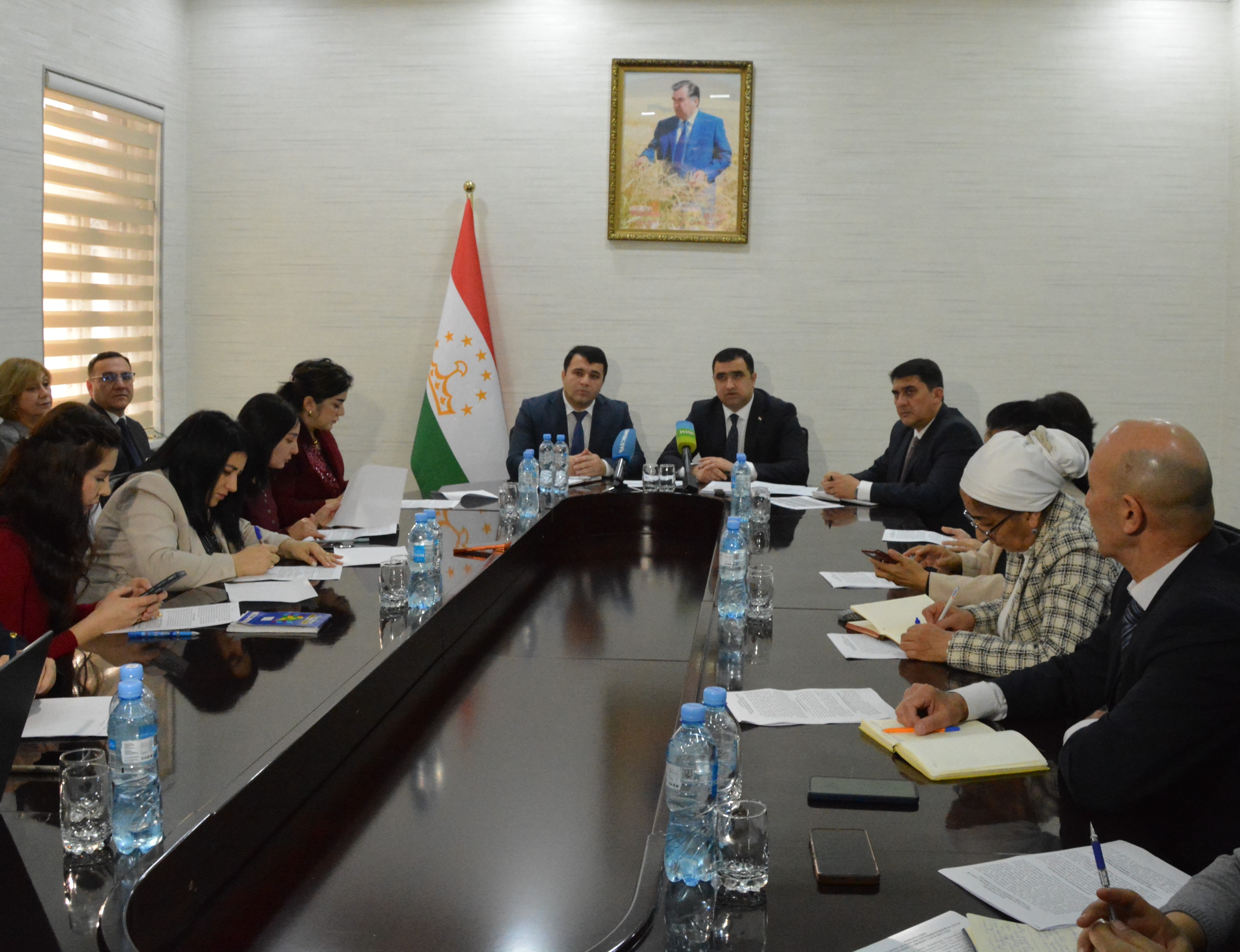 Нишасти матбуотӣ дар Палатаи савдо ва саноати Ҷумҳурии Тоҷикистон